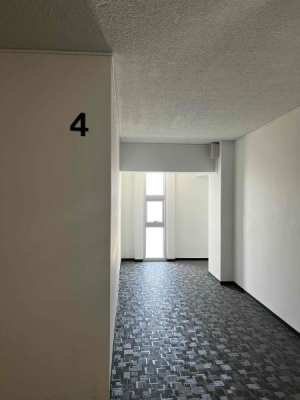 m@-