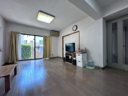 ���r���O�@-