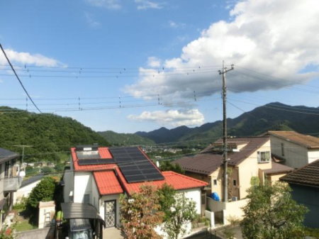 �Z�˂���̒��]�ʐ^�@-